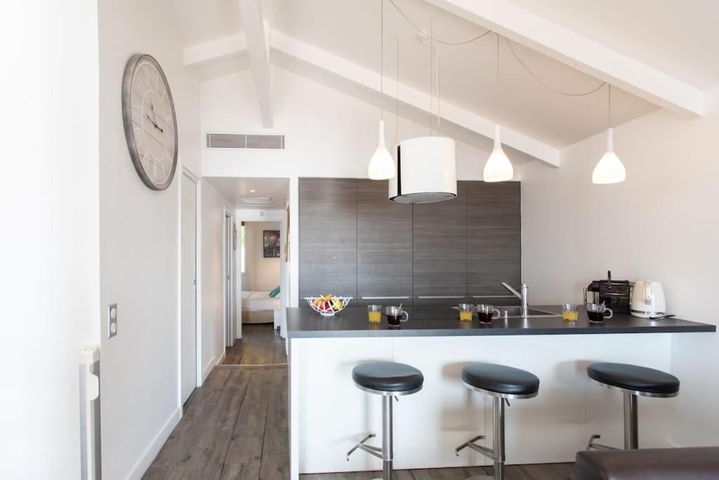 #40 Bright Sea View Suite For 6 2Mins Walk Port & Sea Βιλφράνς-συρ-Μερ Εξωτερικό φωτογραφία